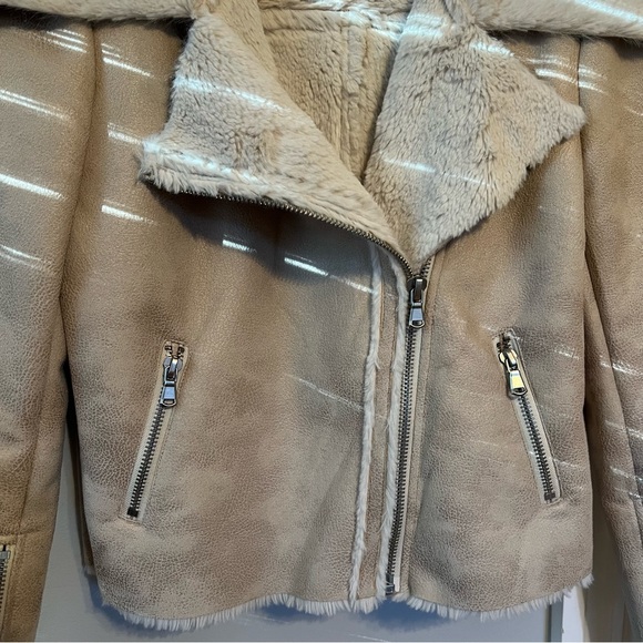 Forever 21 Beige Suede Moto Jacket - Picture 6 of 7